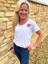 Load image into Gallery viewer, Red Star England T-shirt
