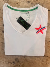 Load image into Gallery viewer, Red Star England T-shirt