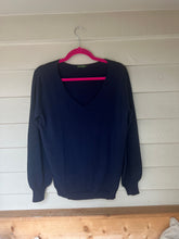 Load image into Gallery viewer, Plain V neck Bell Sleeve jumper